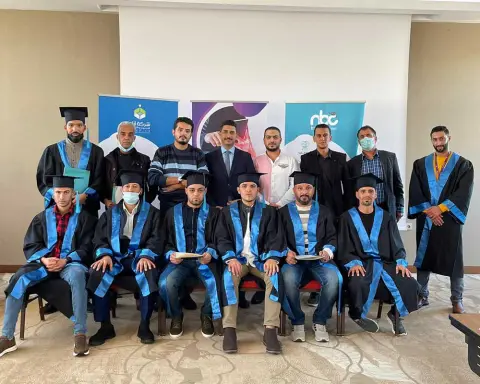 عملاء مدى الحياة