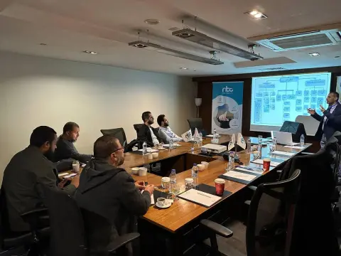 Skills in preparing reports for boards of directors in accordance with best practices and governance concepts