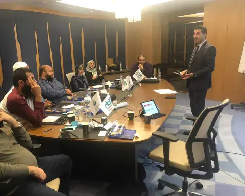 التخطيط الاستراتيجي واتخاذ القرارات الاستراتيجية